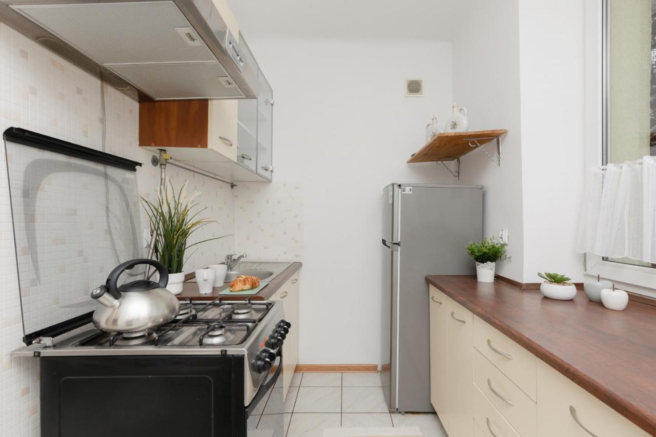 Apartament Warsaw Airport Studio Astronautow With Balcony By Renters Zewnętrze zdjęcie