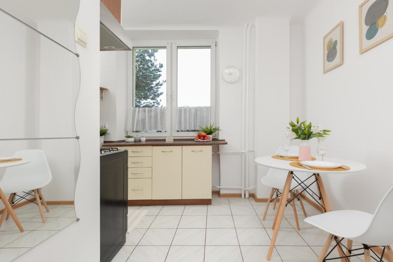 Apartament Warsaw Airport Studio Astronautow With Balcony By Renters Zewnętrze zdjęcie